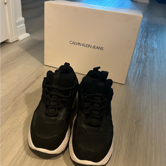 CKJ sneakers - Picture 2 of 6